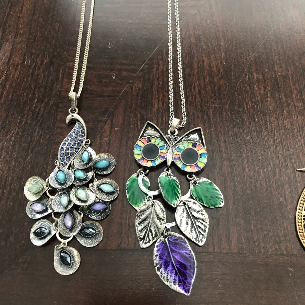 Jewelry - Picture 3 of 4